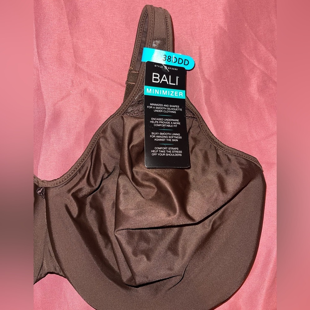 NWT bra by Bali 38DDD